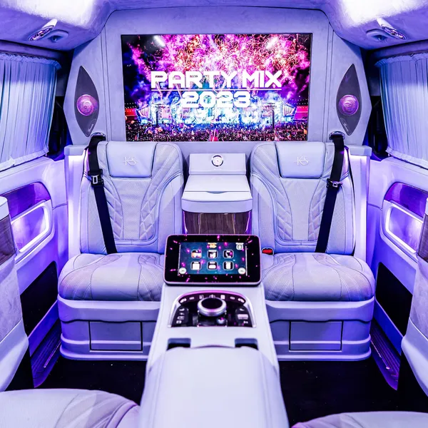 Sprinter Sovereign Suite Middle